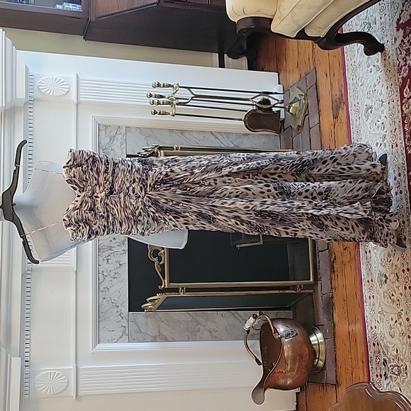 Carlos Miele Gown - Picture 3 of 12